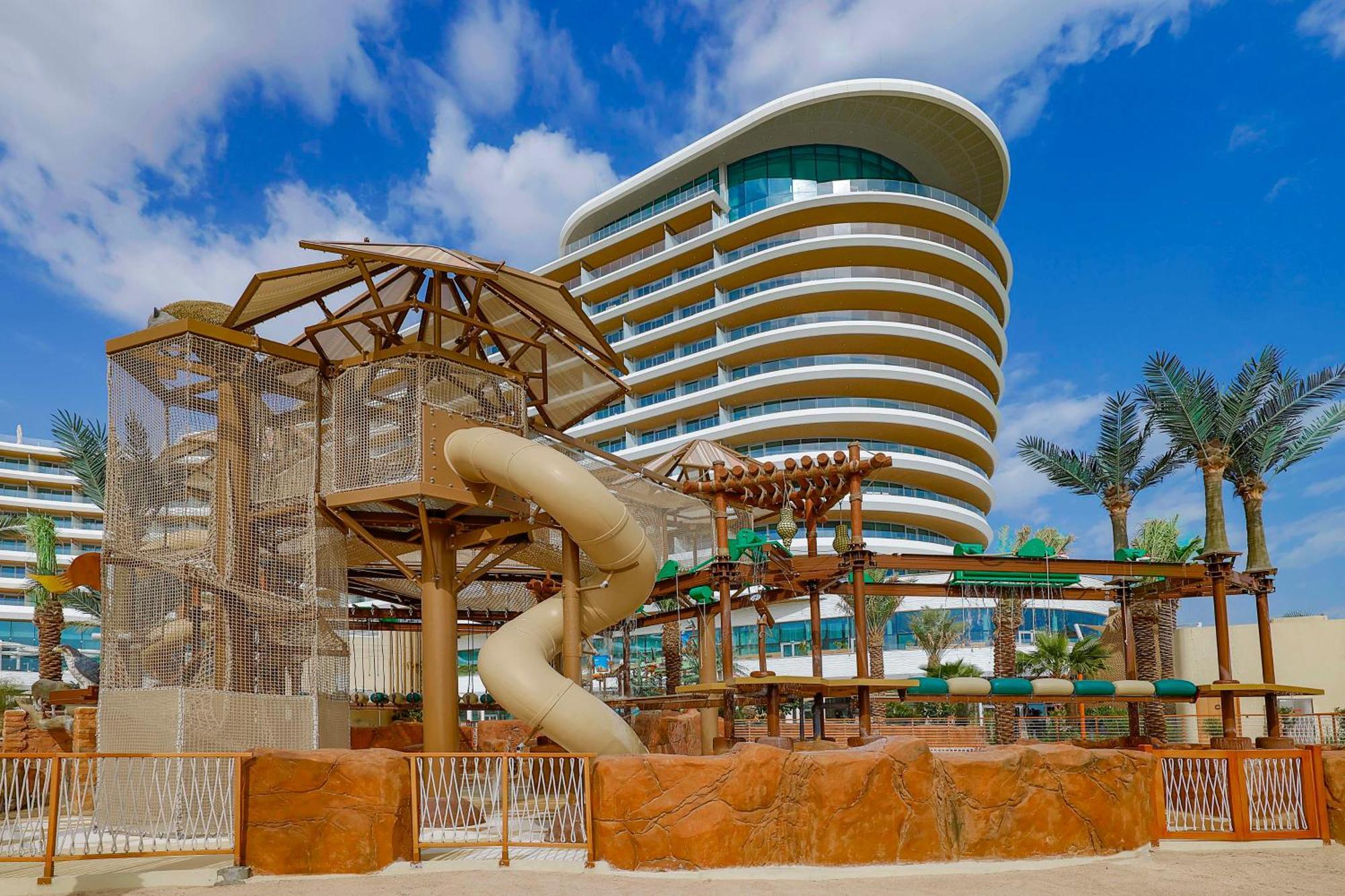 Waldorf Astoria Doha Lusail Kültér fotó The Atlantis water park